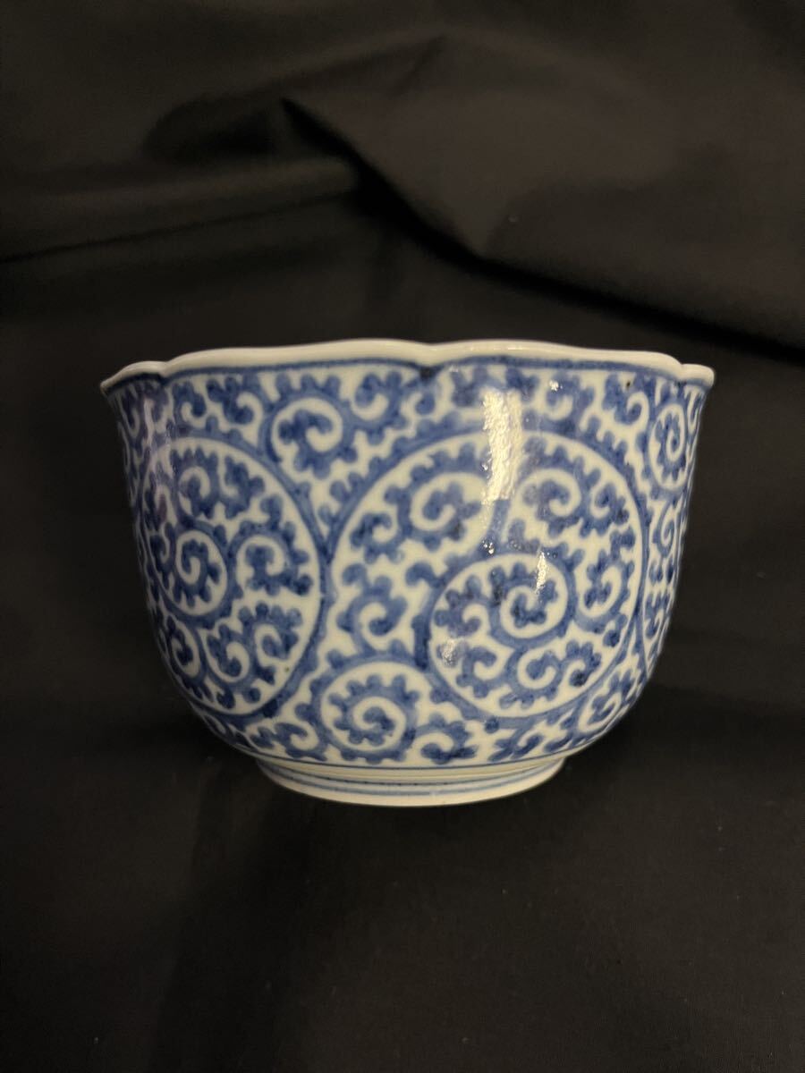 江戸時代　元禄　古伊万里　皿1枚 元禄時代 古伊万里 色絵姫皿 箱付 美術館級 十七世紀 江戸中期の落札