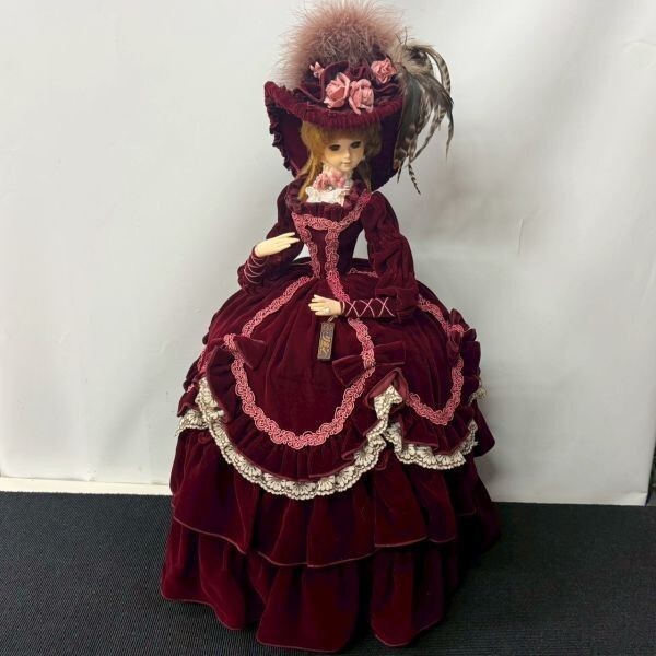 新品】フランス人形 新品展示品 スキヨドール リボン人形の落札情報
