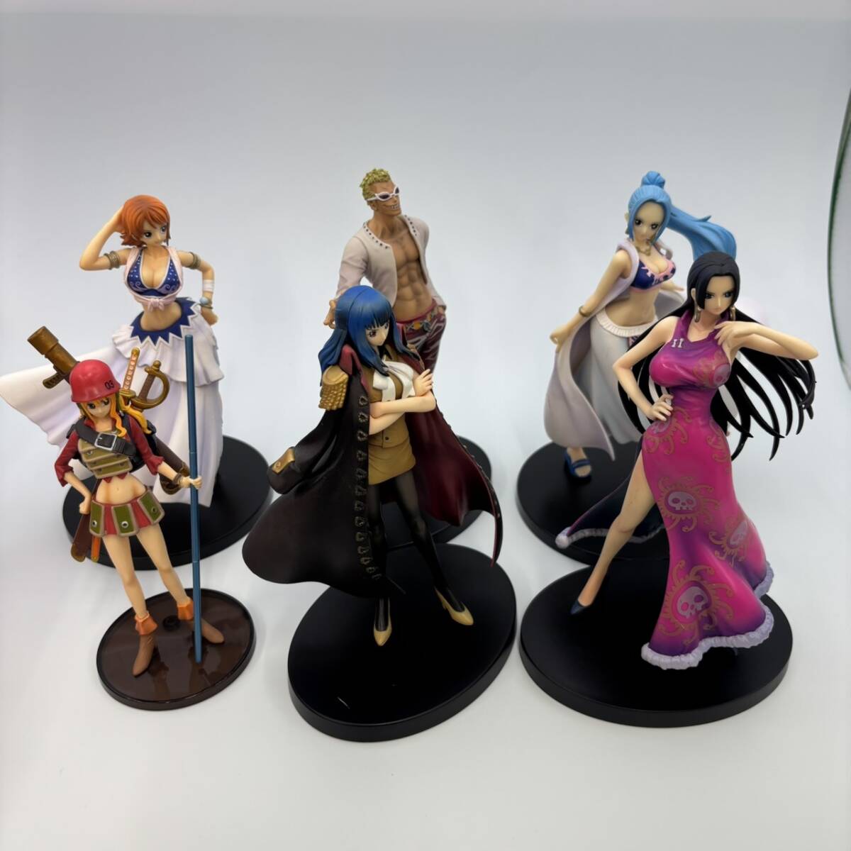 ワンピース　フィギュア　アクスタ　纏め売り 新品】ONE PIECE アクリルmini ☆miniフィギュア 第1弾 ワンピース