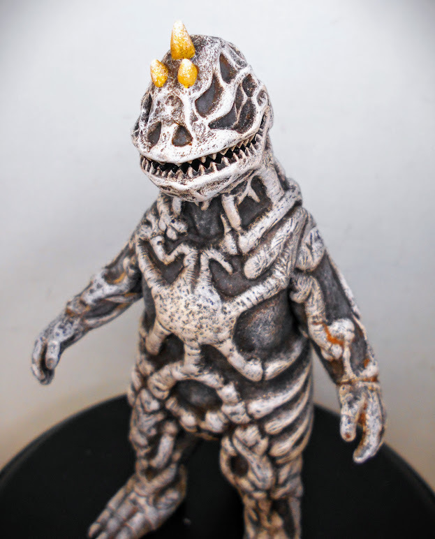 ウルトラ怪獣ソフビ 風船スカイドン 改造リペイント完成品の落札情報