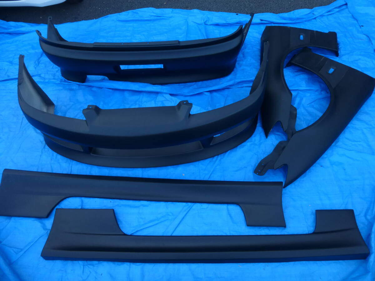 新品】☆新品☆S13シルビア純正形状サイドステップ （左右SET）の 