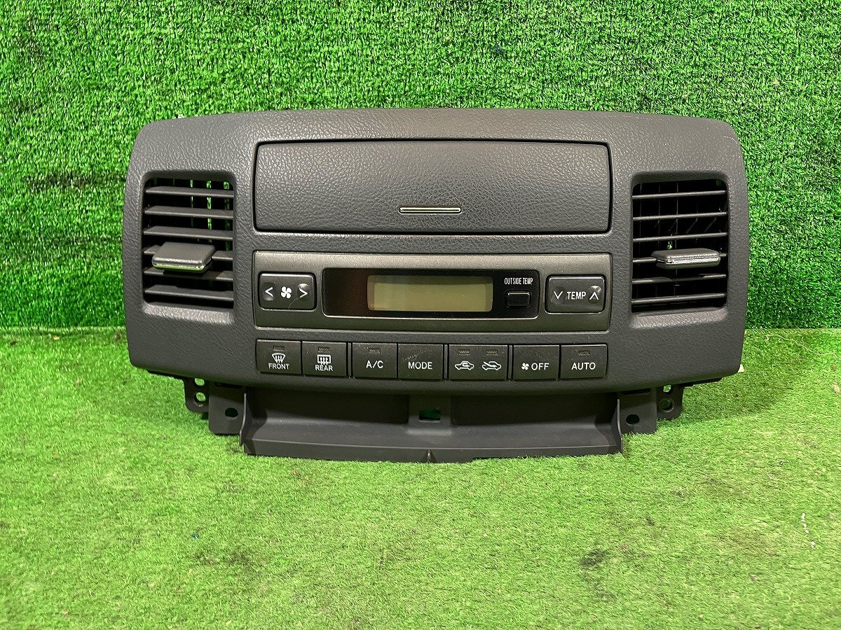 日産Y33シーマ純正エアコンスイッチ付きセンターパネル(68260-6P000 
