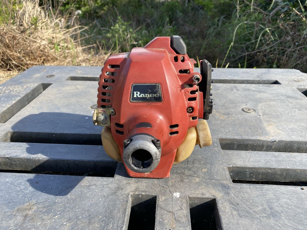 Robin ロビン Ranee ラーニー 刈払機 草刈機 EC025G エンジン部 単体