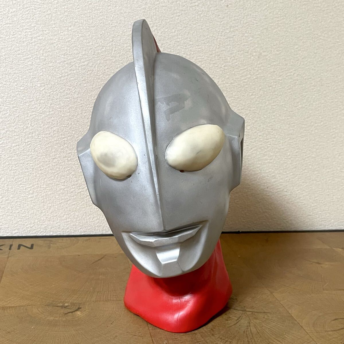 WAVE ウルトラマン Cタイプ 1/1 レプリカマスク 直筆サイン入り WAVE