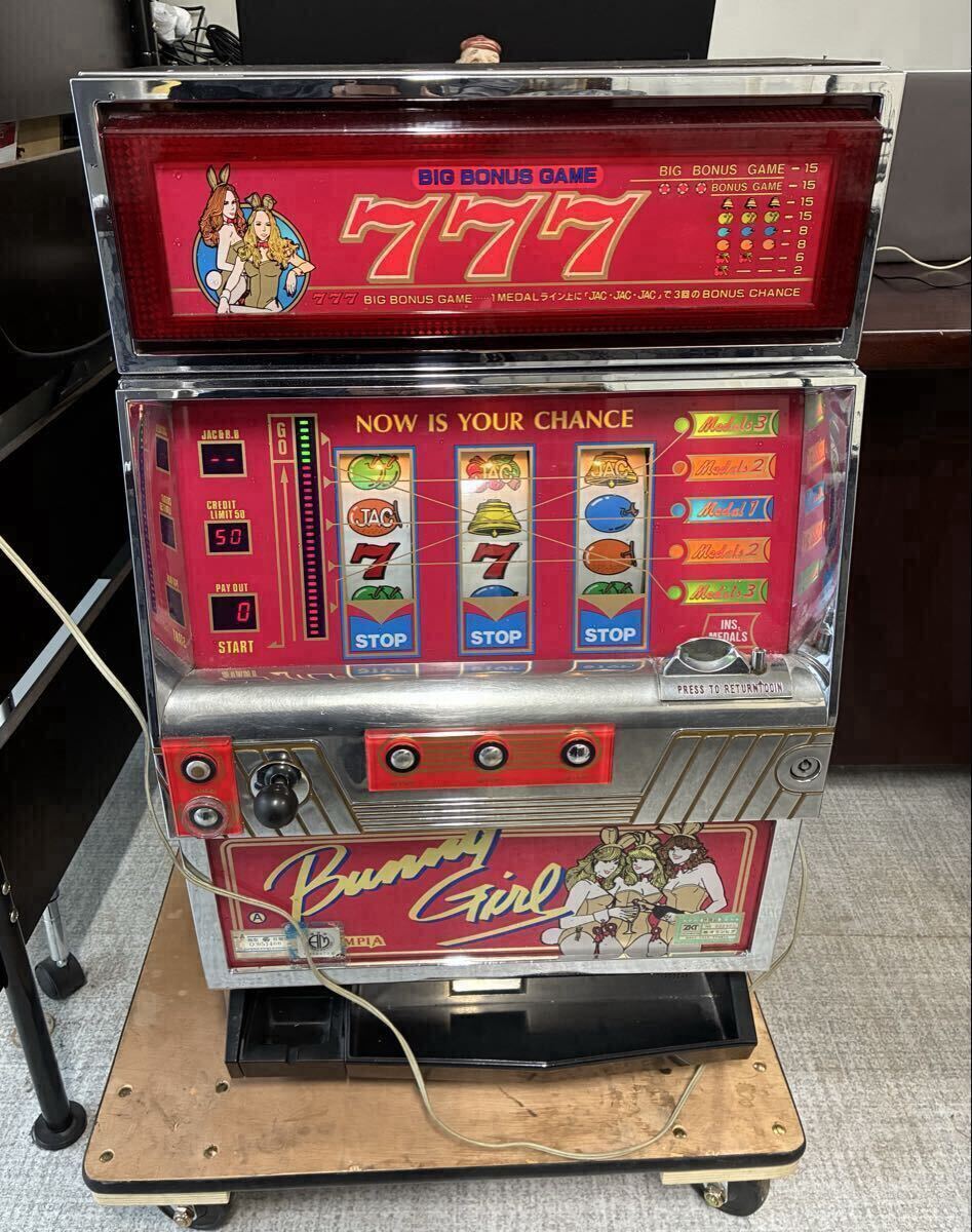 激レア パチスロ実機 スロット IGT三国志 義兄弟パネルの落札情報詳細