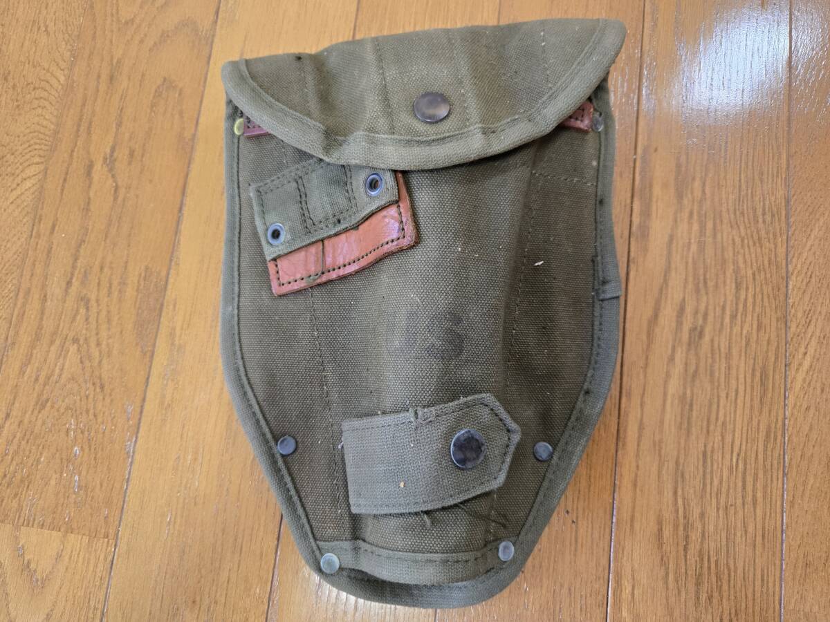 新品 1998年製 陸上自衛隊折りたたみスコップ、エンピ 折りたたみ式