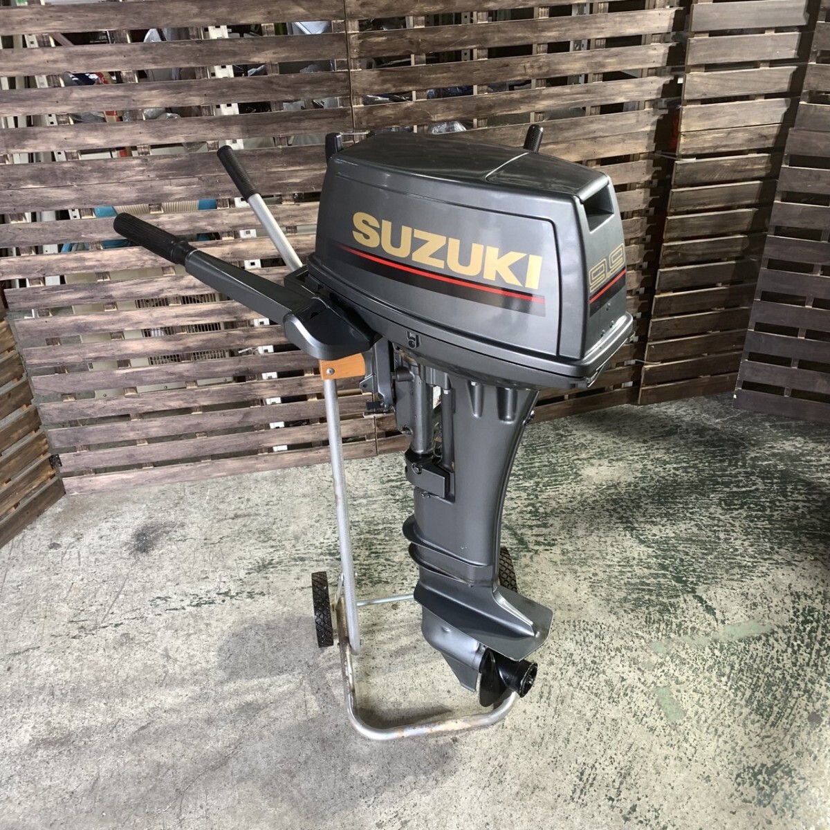 SUZUKI スズキ DT3.5 小型船舶用 3.5馬力 2スト 船外機 管理20D0323Aの 