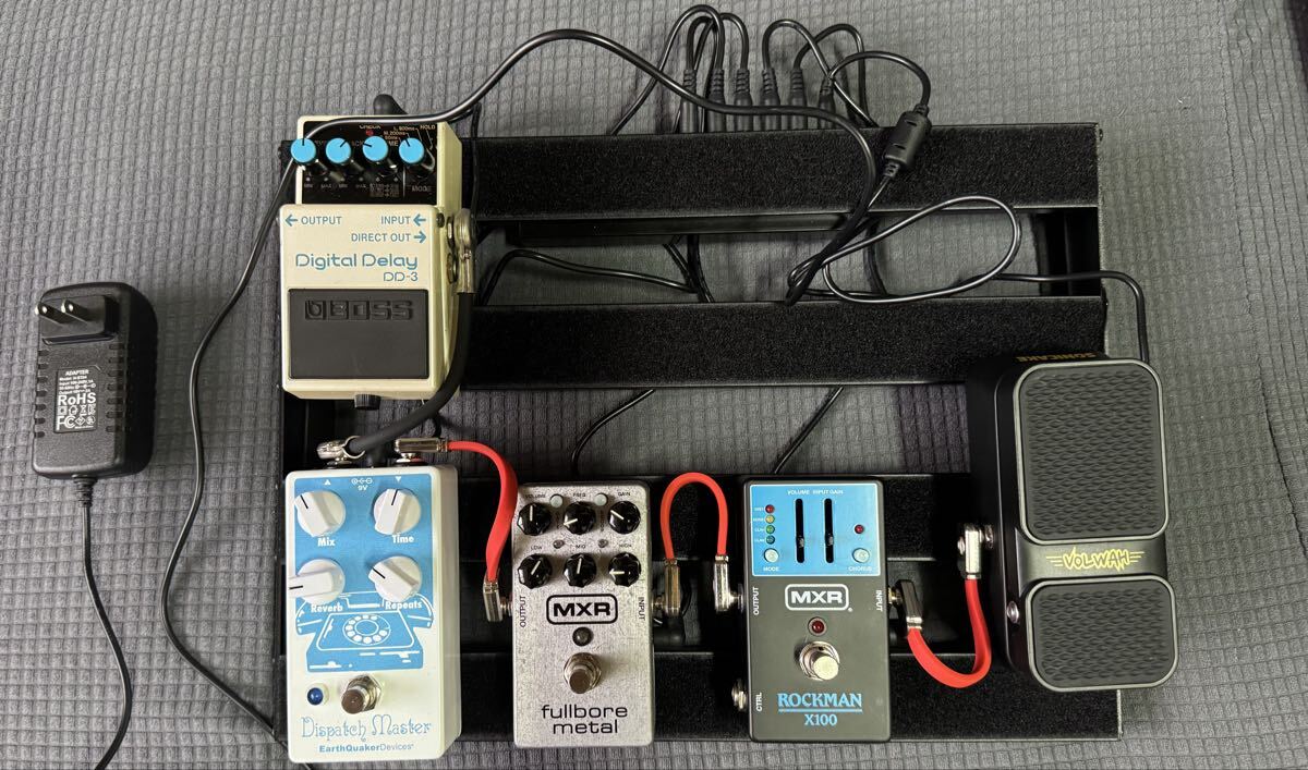 中古】BOOWY 布袋等のコピーに エフェクターボードセットの落札情報