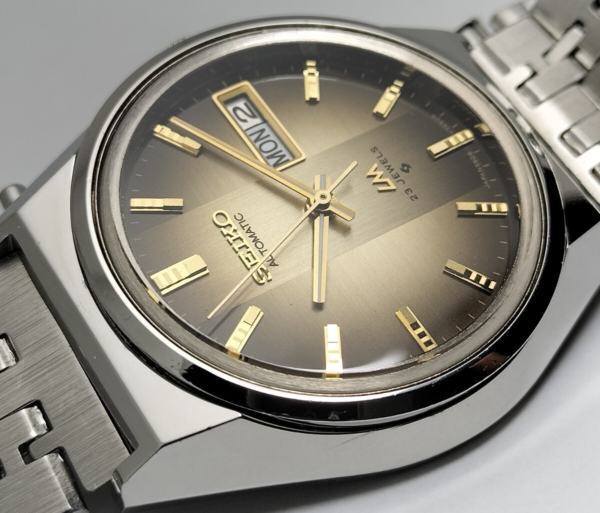 SEIKO ELNIX】セイコー エルニクス 1975年2月製造 0703-8030 緑