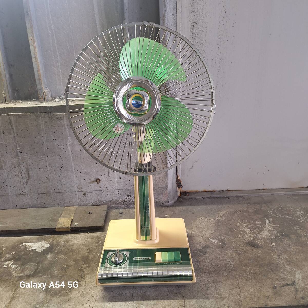 昭和レトロ】扇風機 松下電器 F-30K1J 緑羽根 ☆動作確認済み☆の落札