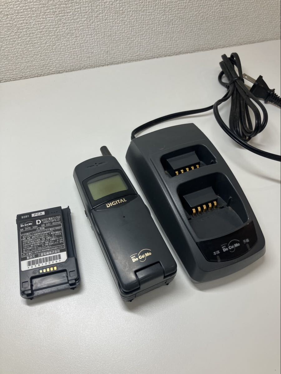 ⭐入手困難レアな逸品 ✨NTTドコモデジタル・ムーバ F601ev 中古】◇入手困難レアな逸品◇NTTドコモデジタル・ムーバF601evの落札