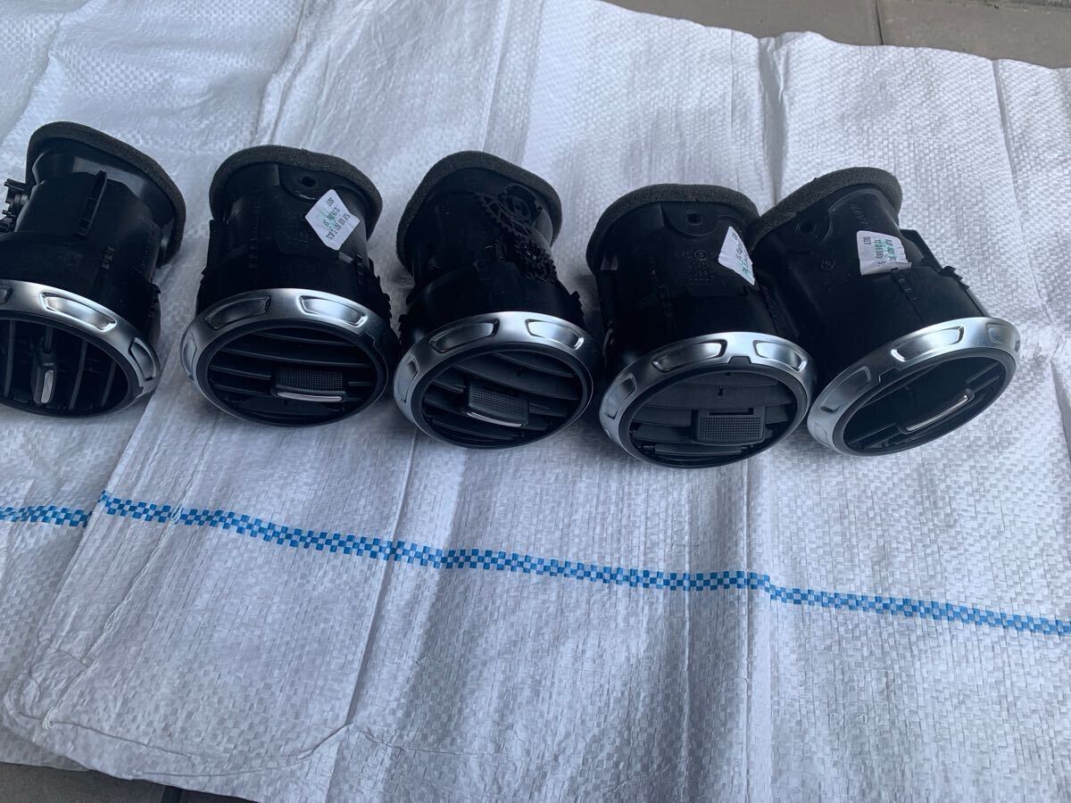 新品】アウディ 純正品 Audi TT 8J 右 テールランプ バルブホルダー