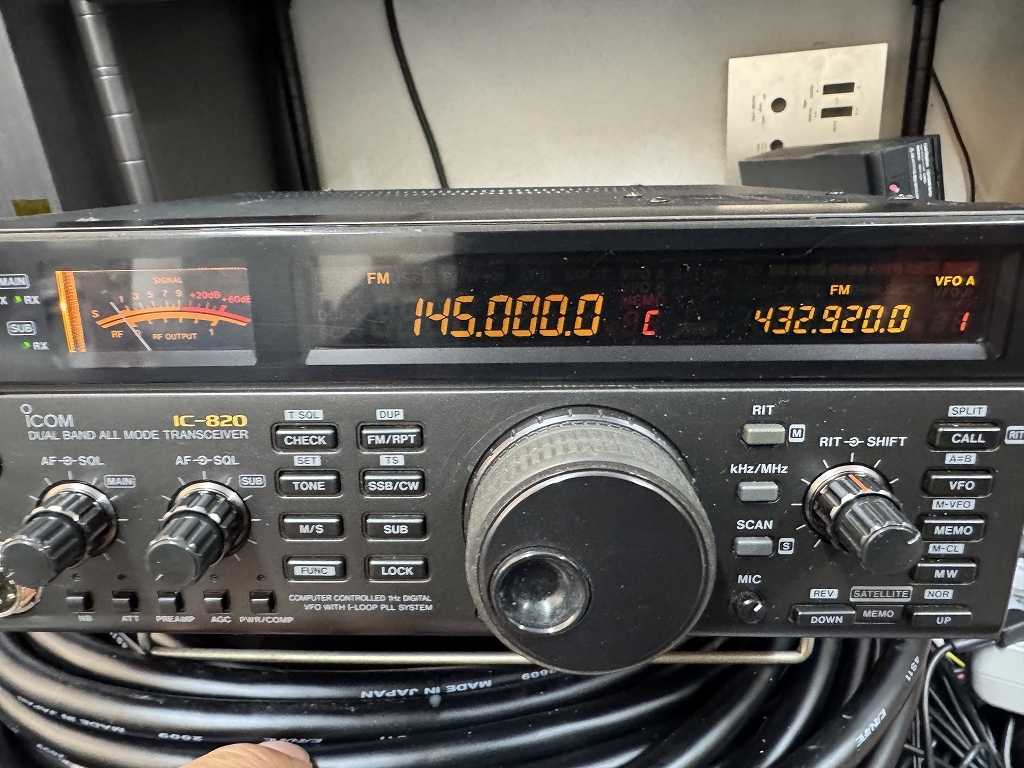 ☆ICOM アイコム 50MHz トランシーバー IC-560 無線 Icom IC-560 50MHz オールモードトランシーバー FM/SSB/CW 6mマン憧れ