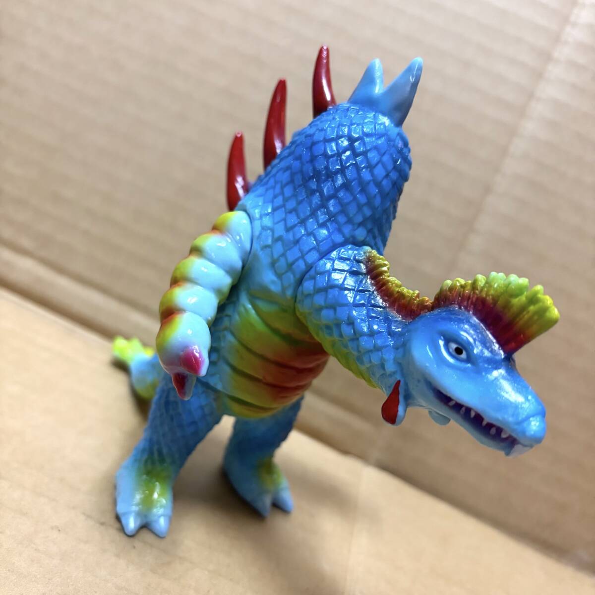 マーミット ソフビ怪獣 フェミゴン 帰ってきたウルトラマンの落札情報