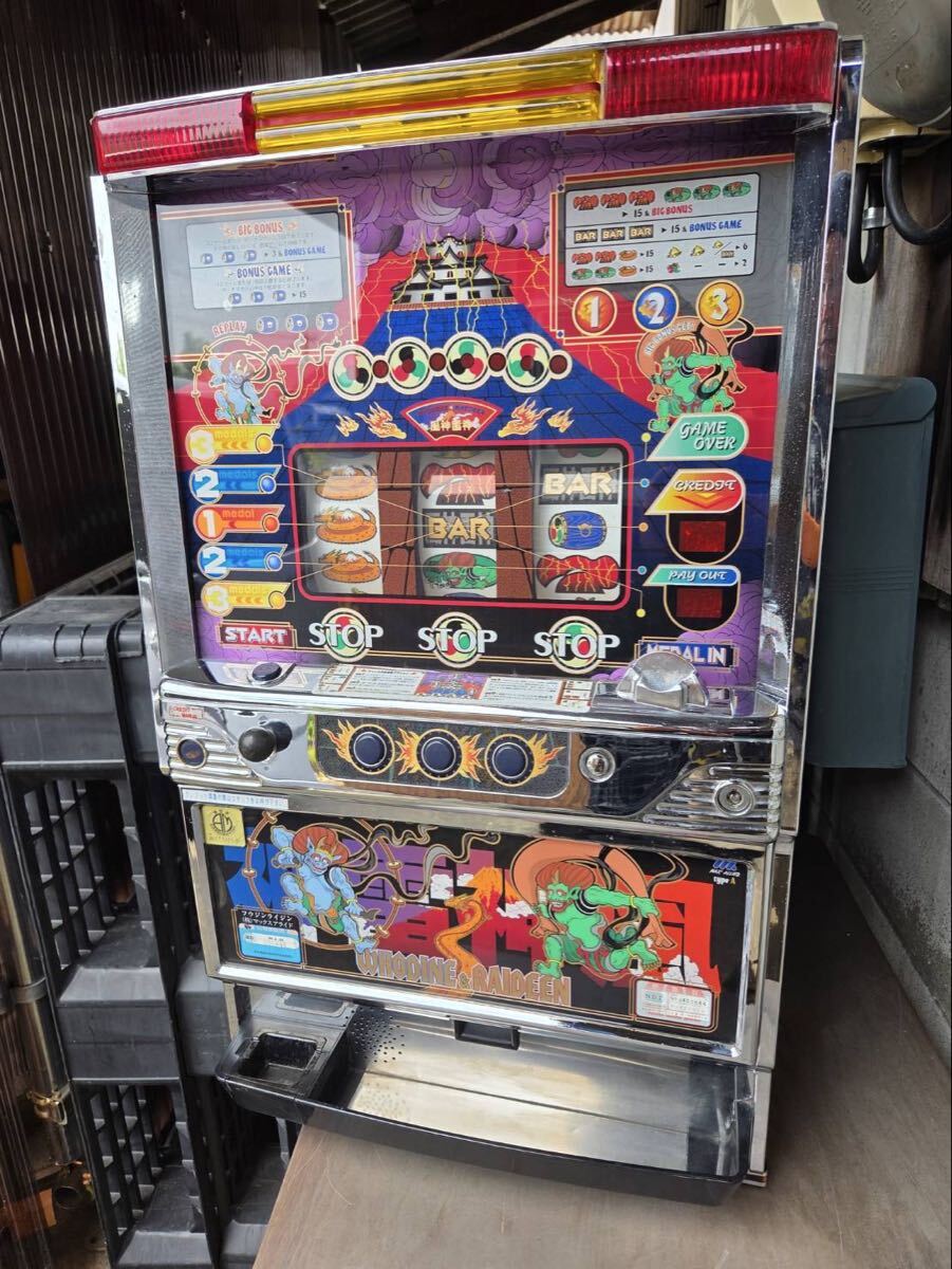 【パチスロ実機】マックスアライド★ジャイアン【不要機付】４号機・希少台 パチスロ実機】マックスアライド☆ジャイアン【不要機付】4号機・希少