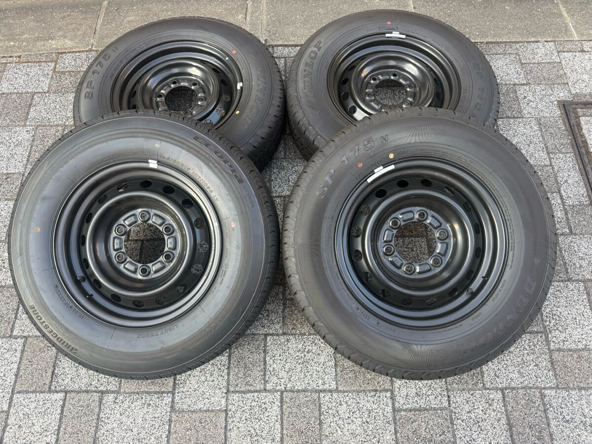 ほぼ新品 送料無料【トヨタ ハイエース 純正 6穴 スチールホイール用