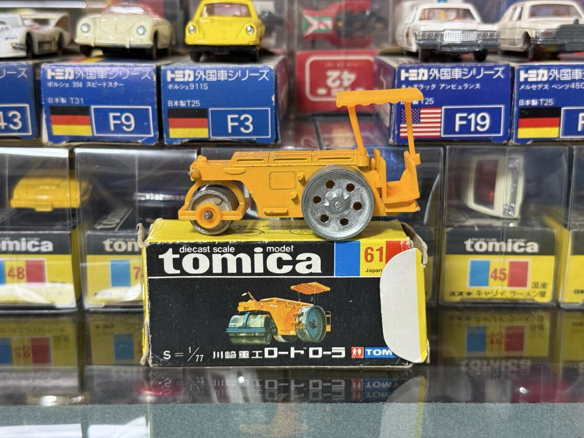 新品】トミカ 黒箱 61-1-1 川崎重工・ロードローラ 指定色箱付 日本製