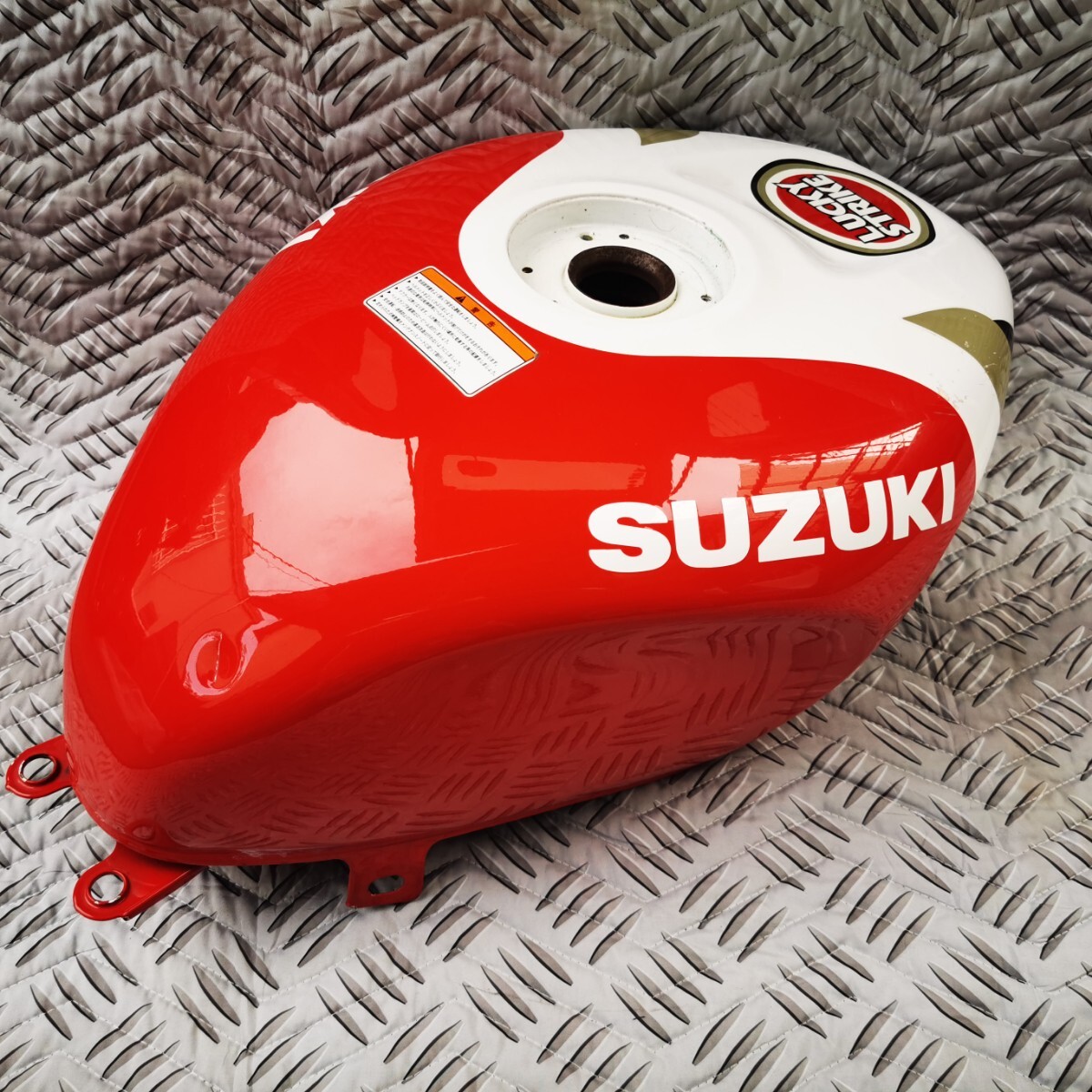 中古】スズキ RGV250ガンマ ラッキーストライクカラ―!! 【動画有