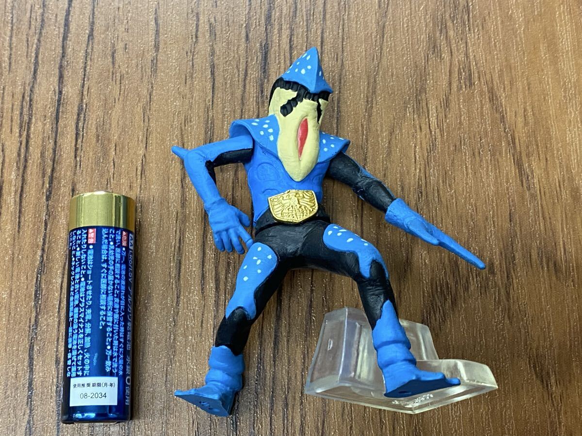 中古】HG仮面ライダー シオマネキング ショッカー怪人 開封 中古品の