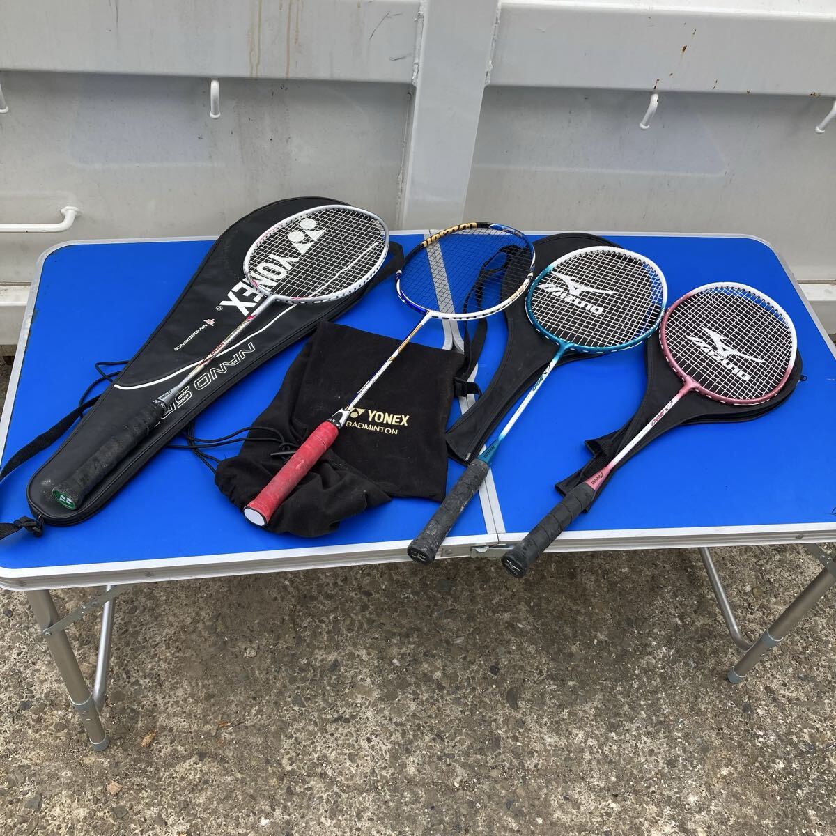YONEX ISOMETRIC PRO 700 LONG バドミントン ラケット ヨネックスの