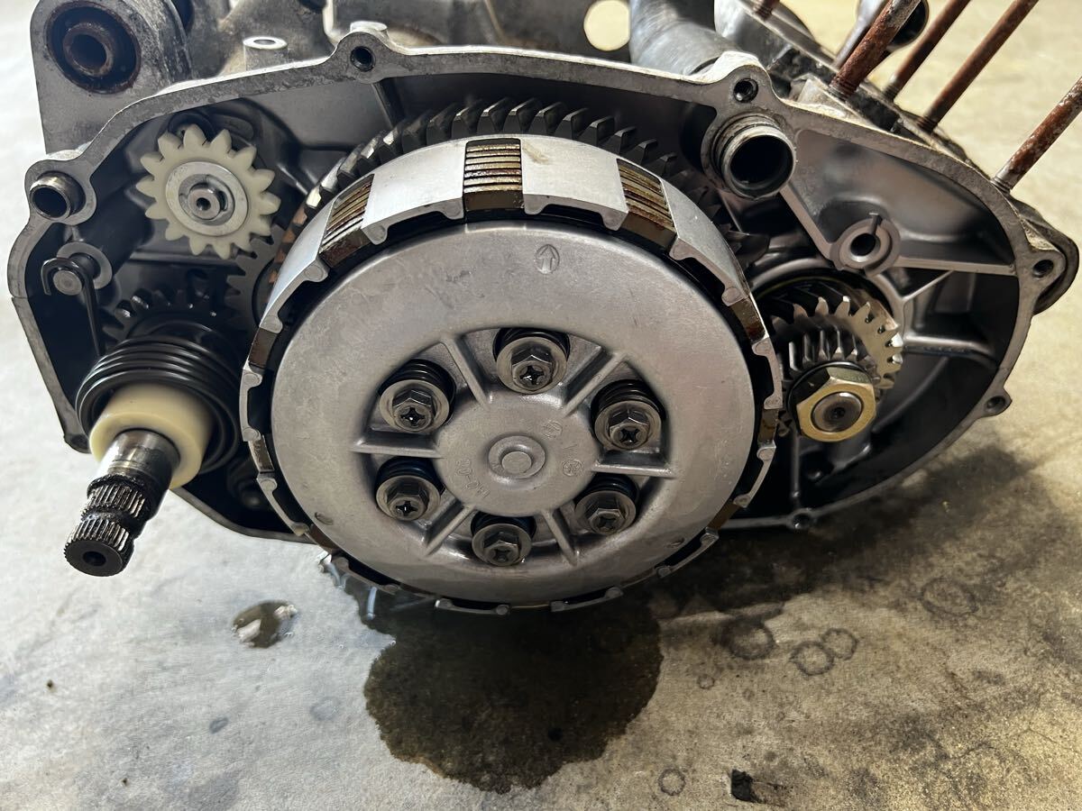 新品】新品 ホンダ 純正 シャドウ400 シャドウ750 エンジンカバー 純正