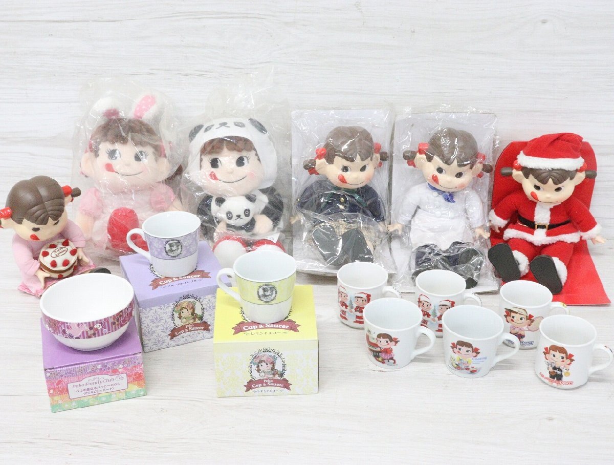 ペコちゃんグッズ　大量まとめセット　ぬいぐるみ　食器等 新品】ペコちゃん 特大ぬいぐるみ 激レア 不二家 新品 人形の落札情報