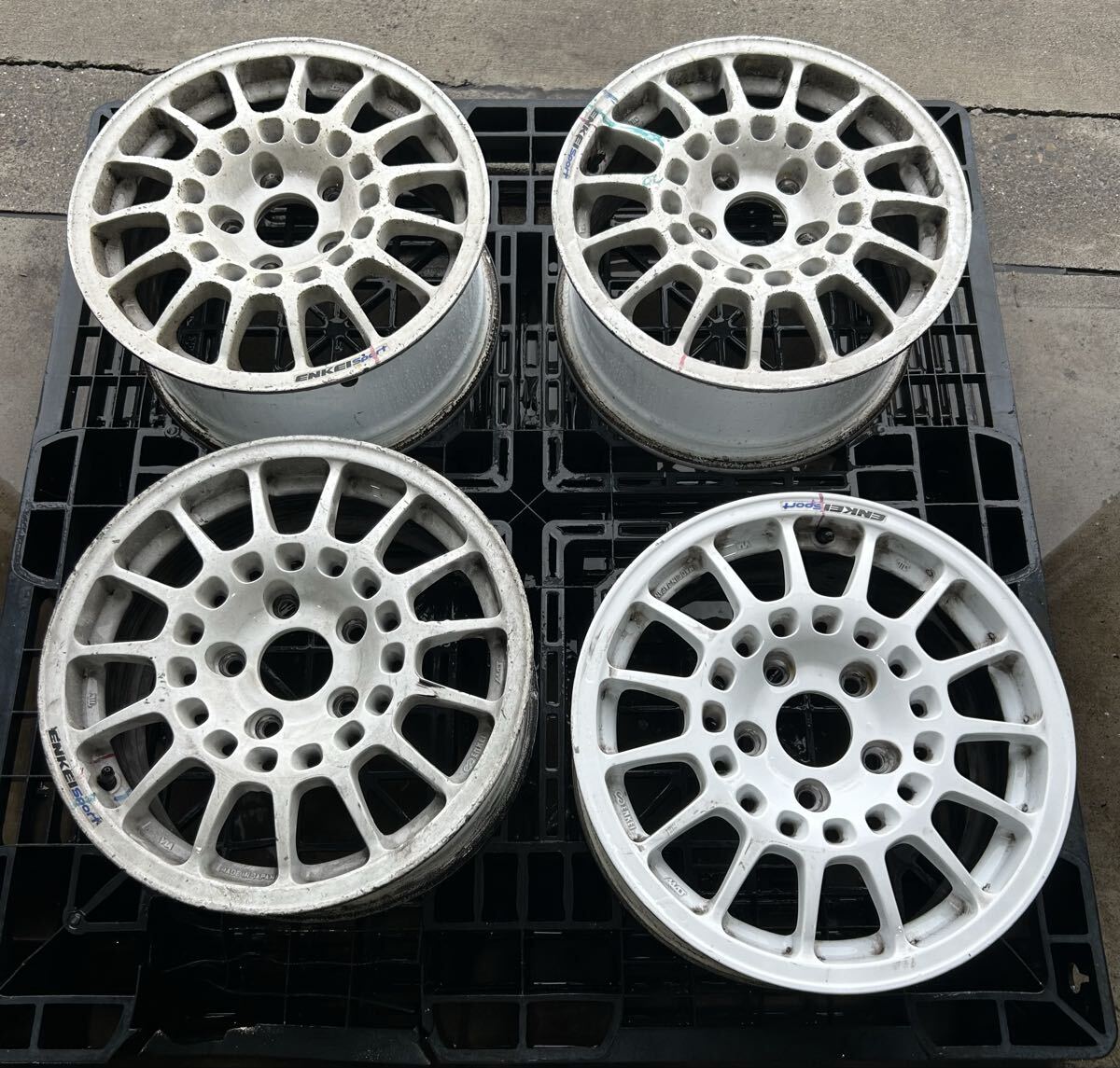 F1R?【深リム メッシュ】メーカー不明 メッシュホイール 15×8J+26 100