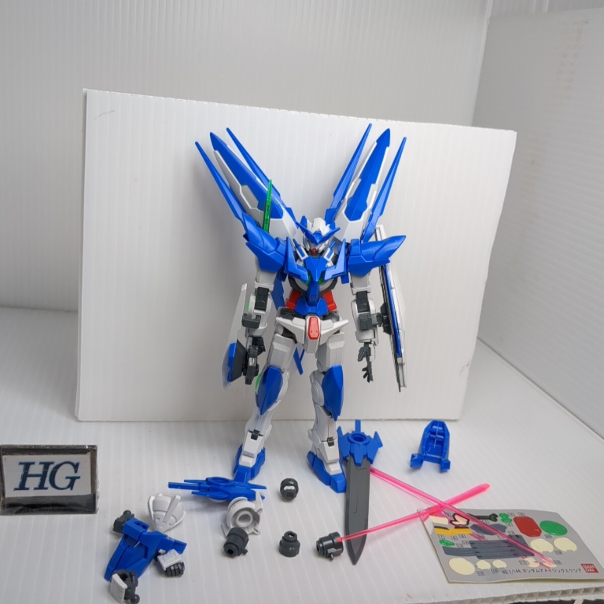 新品】MG 1/100 アメイジングエクシア 改修塗装済み完成品の落札情報