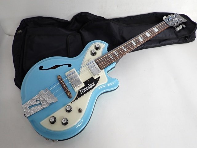 イタリアギターズ Italia Guitars Torino V スパークルシルバー 目立ち