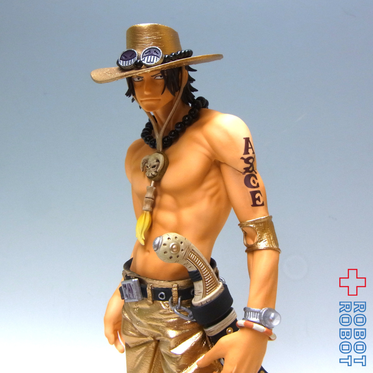⭐美品⭐0613 ワンピース BWFC SMSP ポートガス・D・エース 04 ◇抽プレ 100体限定 ポートガス・D・エース【金色バージョン】 SUPER