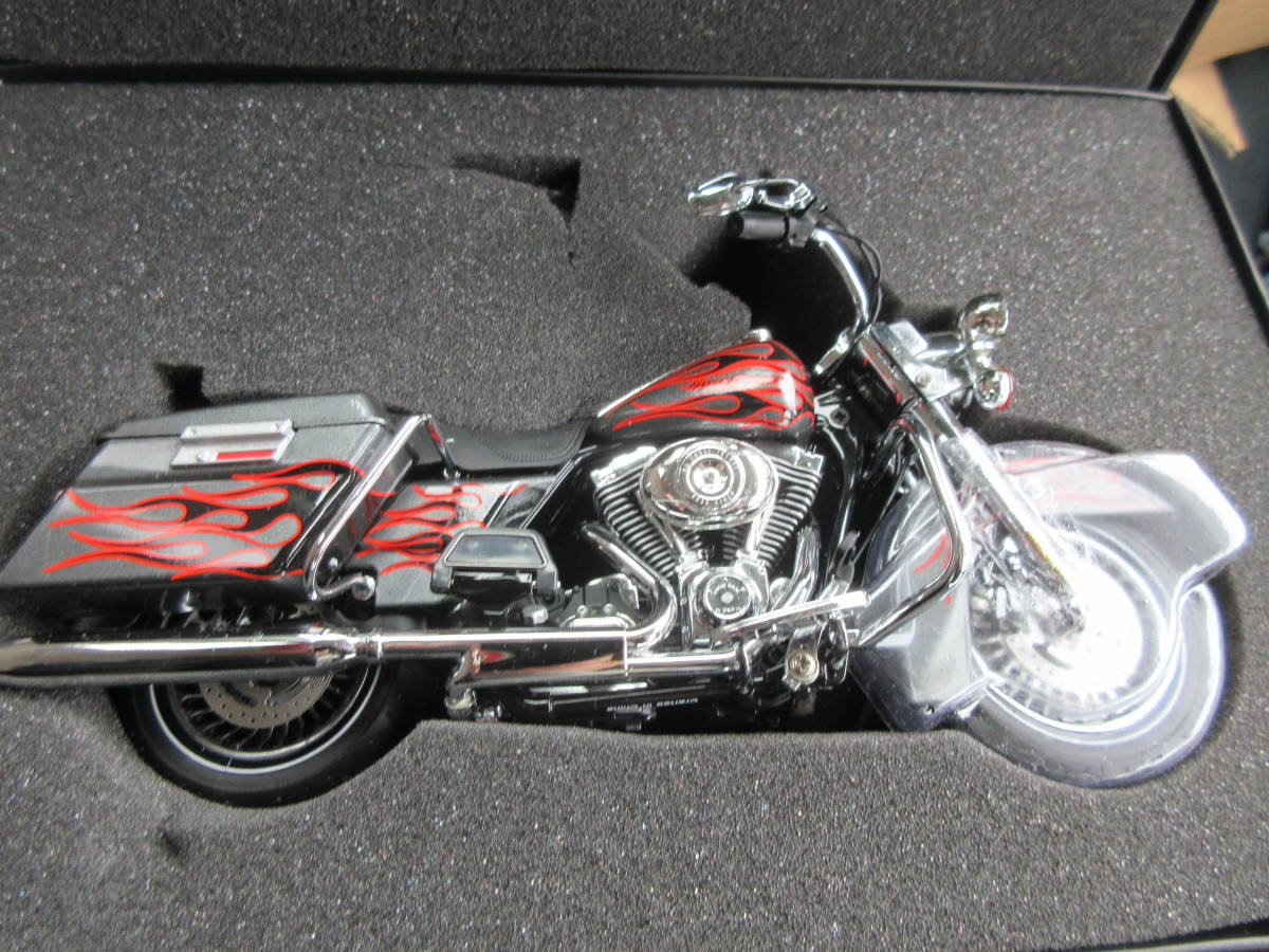 翔太様 1/12 harleyロードキング　ダイキャストプロモーションズ 翔太様 1/12 harleyロードキング ダイキャストプロモーションズ