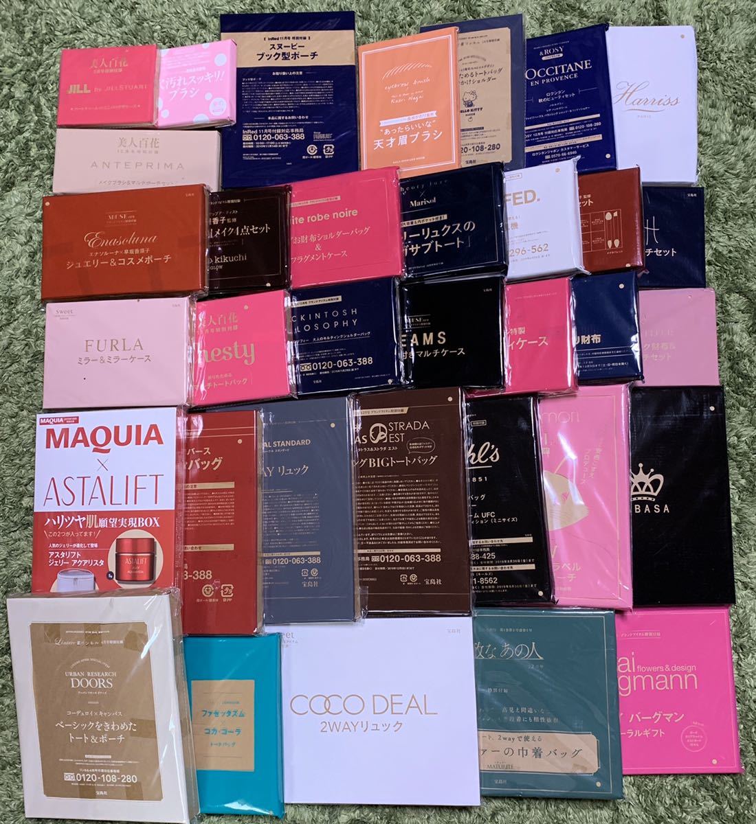 新品 雑誌付録 19年 女性誌付録 まとめて 34点 Sweet Glow Steady Inred 美人百花 など バッグ ポーチ 美容他 の落札情報詳細 ヤフオク落札価格情報 オークフリー スマートフォン版