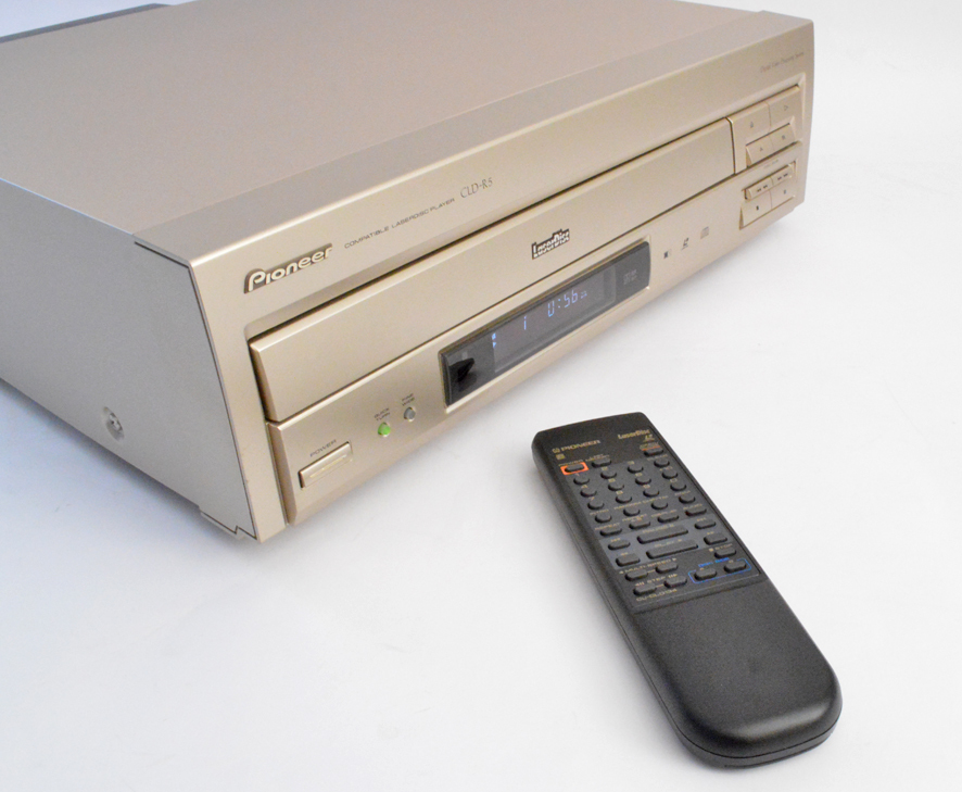 パイオニア　CD/LDプレーヤー　CLDーR5(中古品) Pioneer CD/LDプレーヤー CLD-R5 【中古整備品】 : サンクス電機