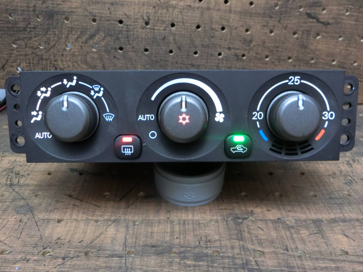 ◇◇ 三菱 ランエボ9 （GH-CT9A) ホワイトLED化済 エアコン