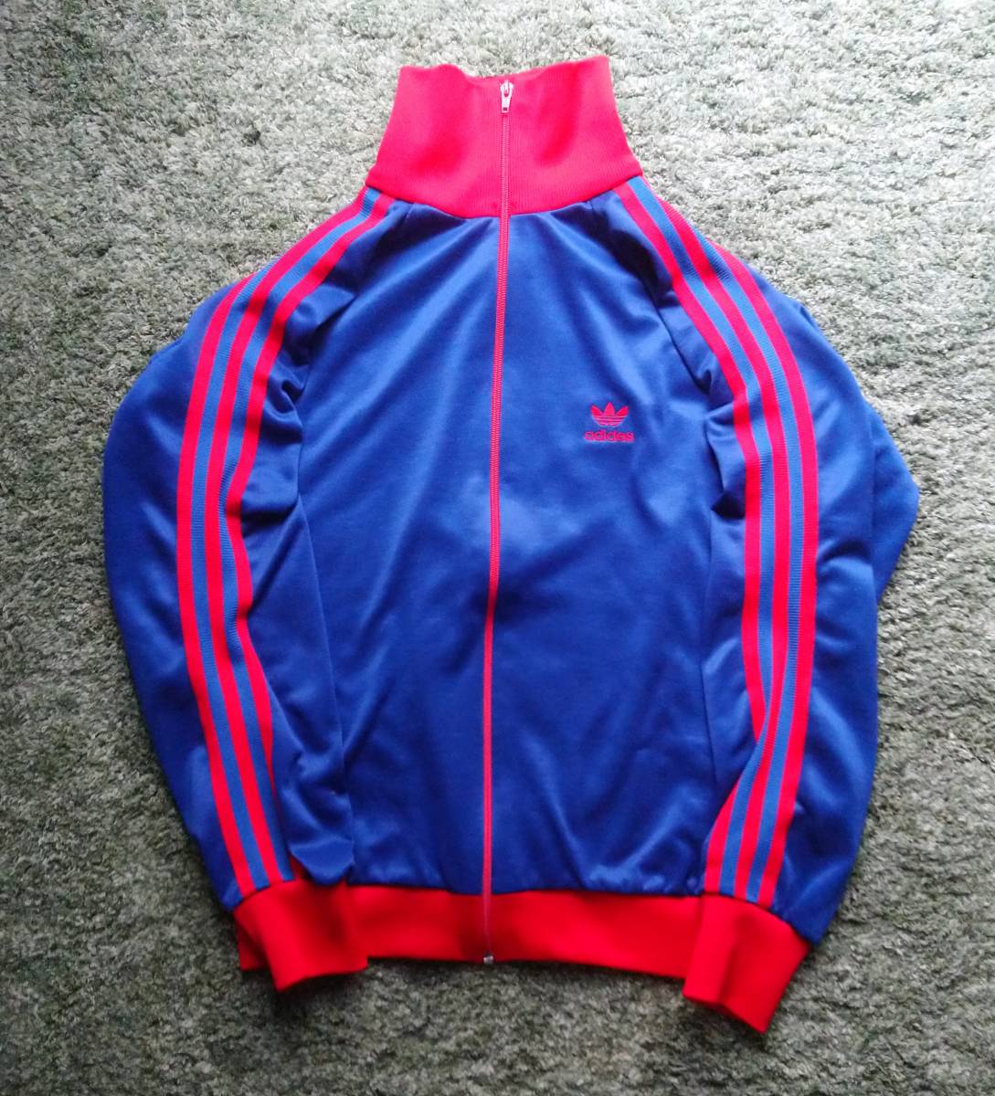 adidas アディダス 80年代 ビンテージ ジャージ 青・赤 光沢の落札情報