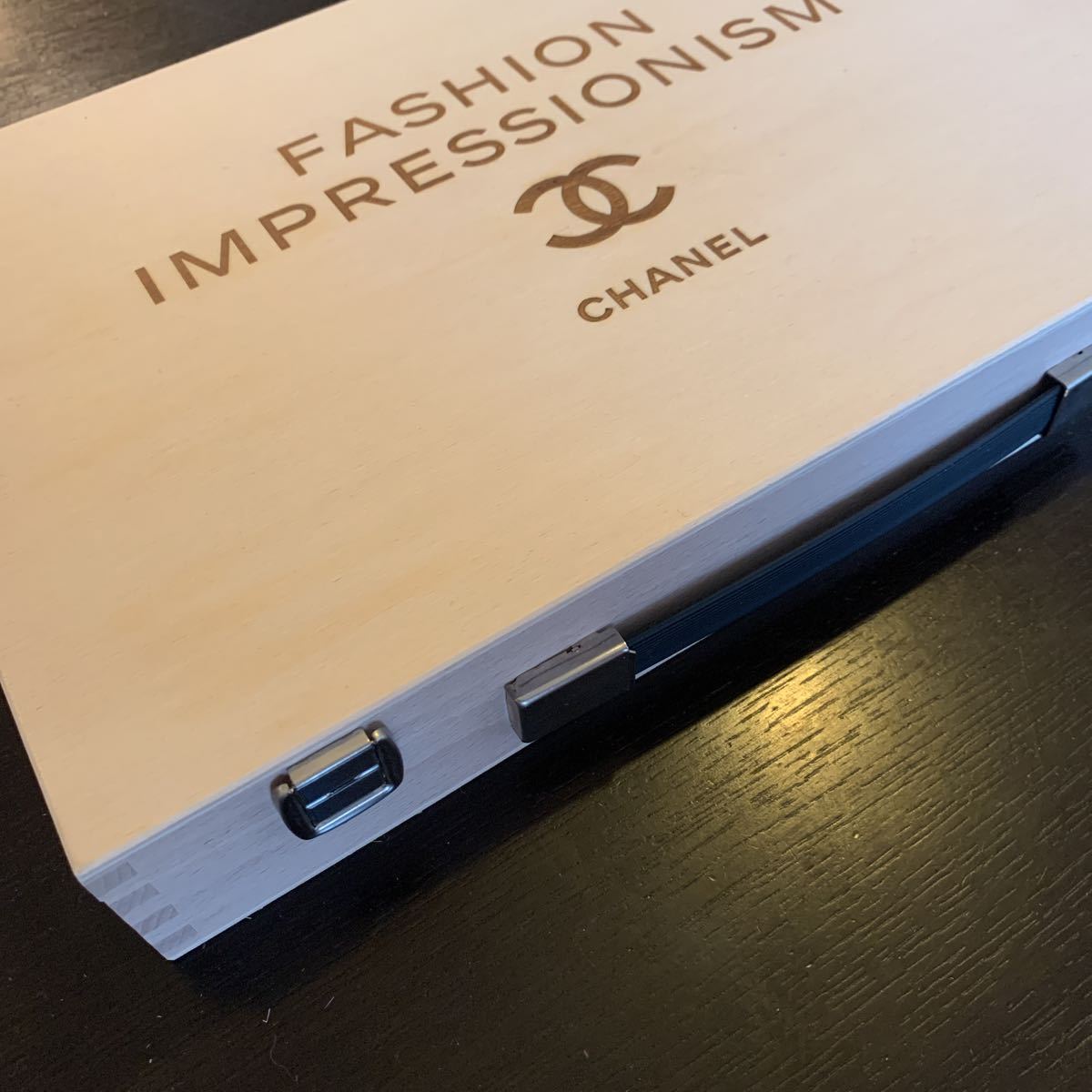 chanel カタログボックス 激レア - miraistudy.jp