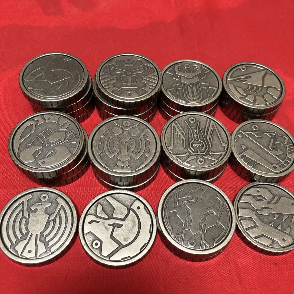 大量30枚！ダイキャスト製セルメダルスイング／仮面ライダーオーズの