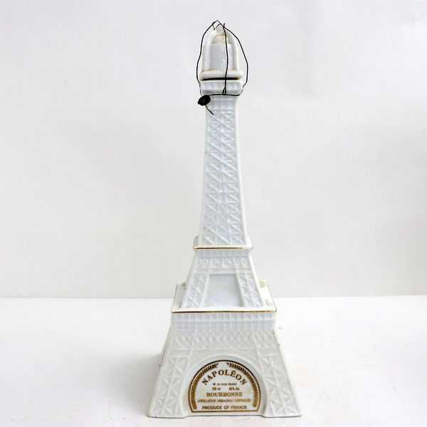 🍓 エッフェル塔 陶器ボトル🗼 ナポレオン🍷