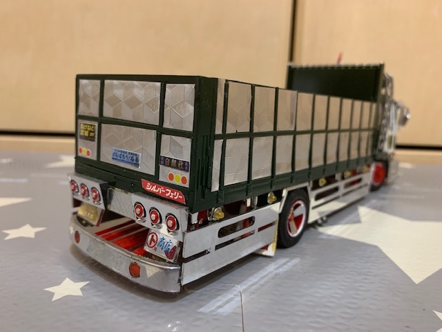 アオシマ 1/32 中型デコトラ 出孤虎会 猛烈ファイター 4t 箱車改平