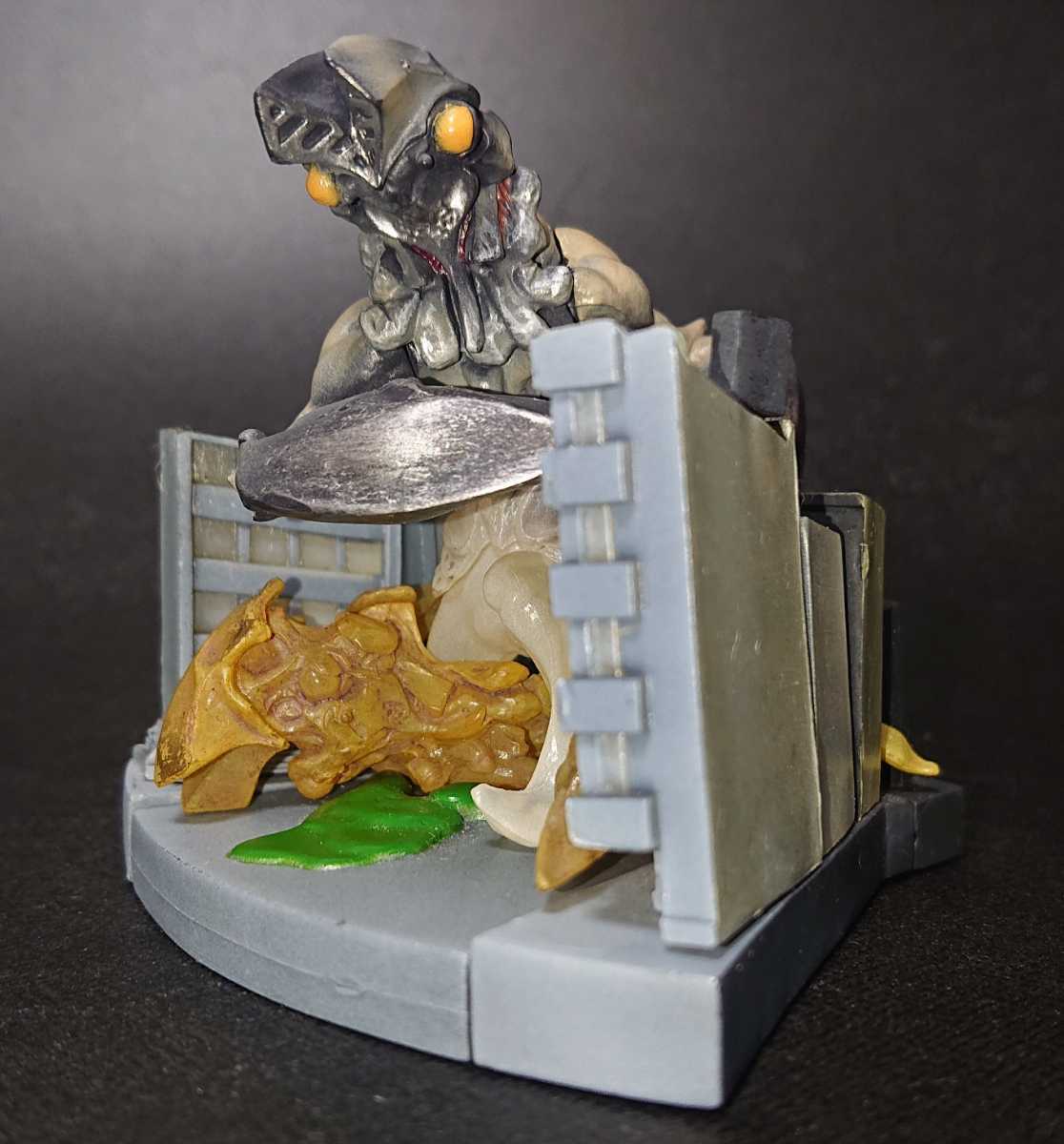 ウルトラマン　バルタン星人　ジオラマ ウルトラマンジオラマバルタン星人 投稿詳細｜MOTOCLE