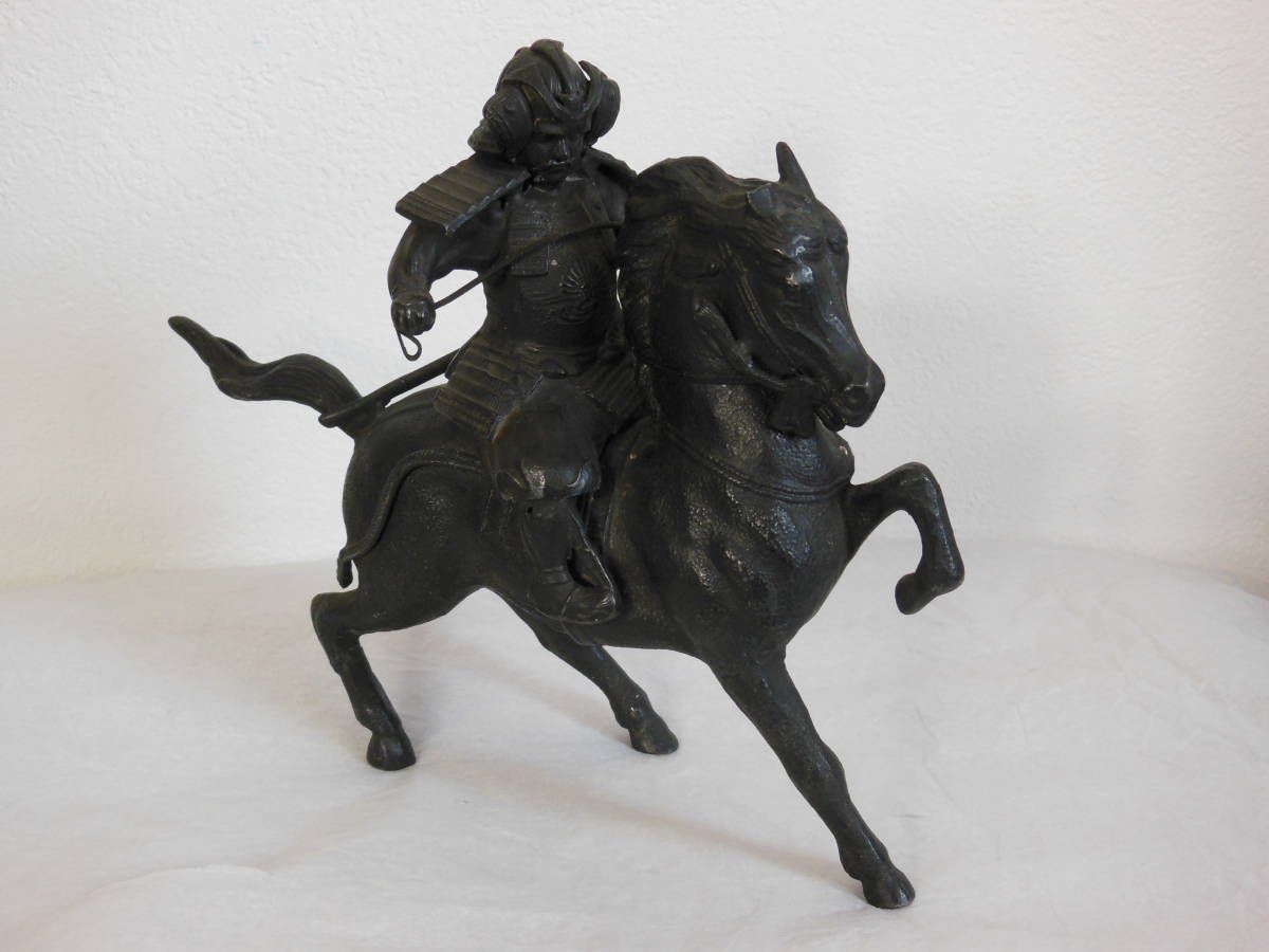 年代物 戦国 武将 楠木 正成 騎馬像 置物 オブジェ 高さ 約 33cm