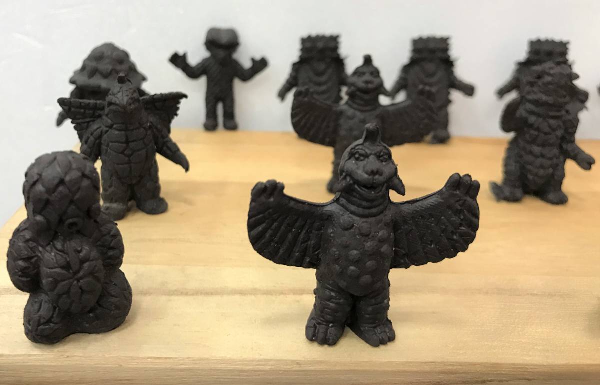 T1014 05027 円谷プロ ウルトラマン 怪獣 消しゴム人形 磁石