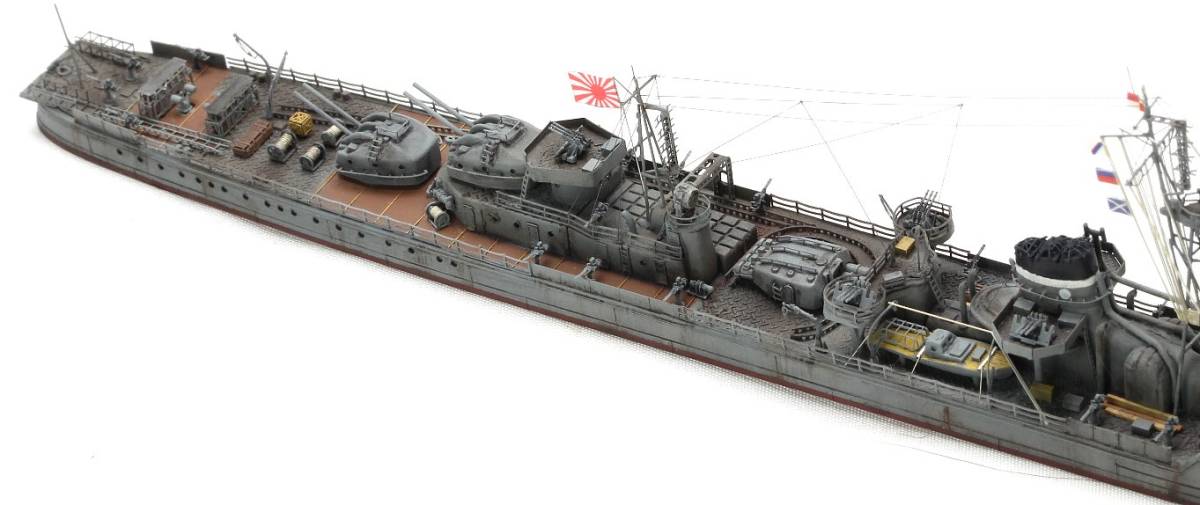 【プラモデル完成品】旧日本海軍・戦艦「大和」＆駆逐艦「涼月」沖縄出撃 新品】☆ 完成品 1/700 日本海軍駆逐艦 涼月《大和沖縄特攻》 ☆の落札