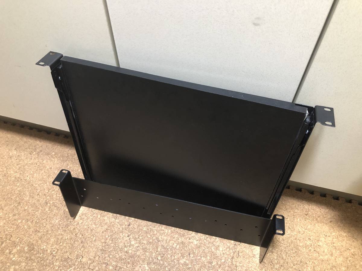 Middle Atlantic 1Uラックサイズ スライディングシェルフ MIDDLE