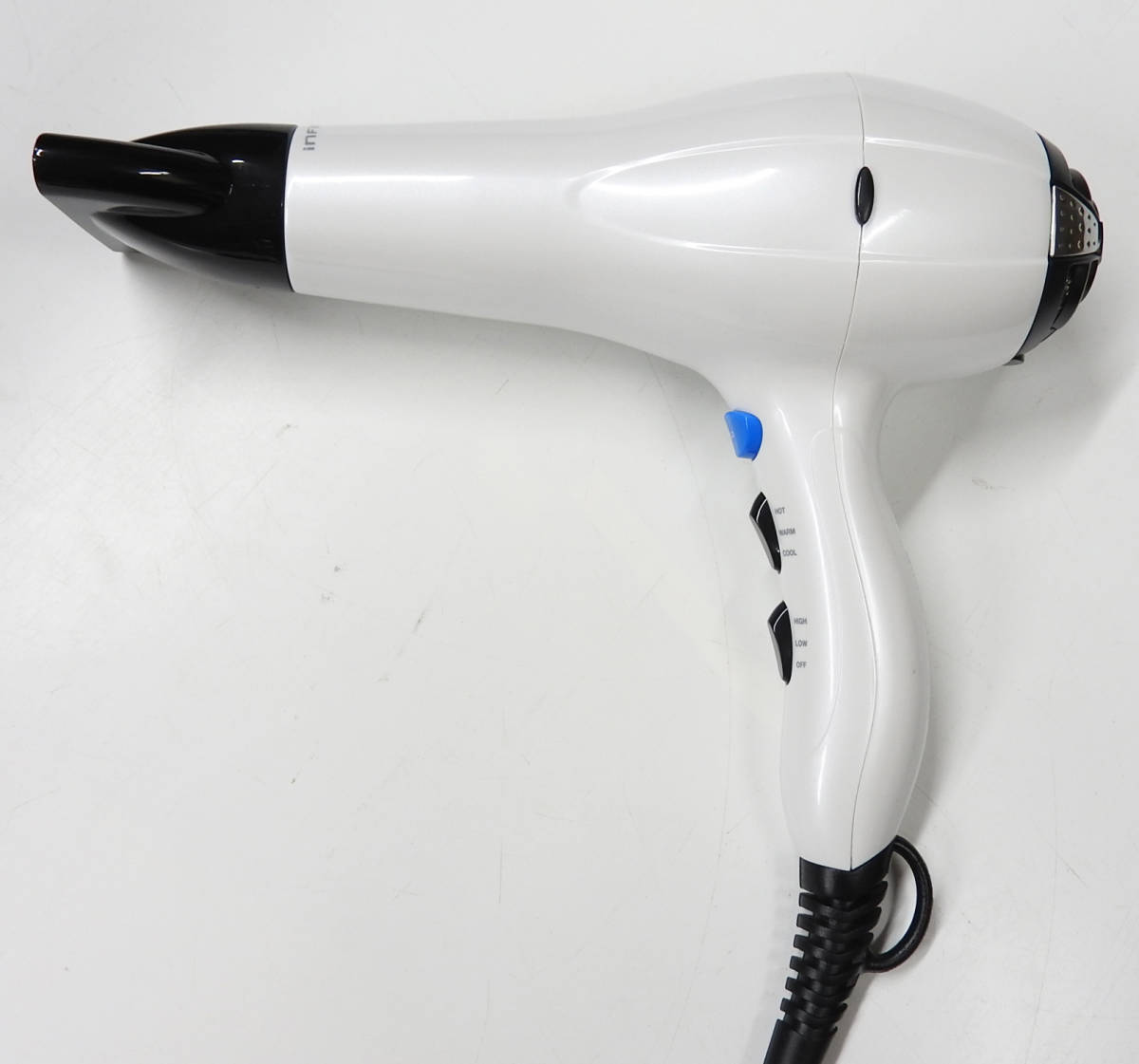 【新品】CONAIR ACモータードライヤー INFINITI PRO 速乾ノズル付 イオン発生器 コンエアー ヘアドライヤーC10281WJ