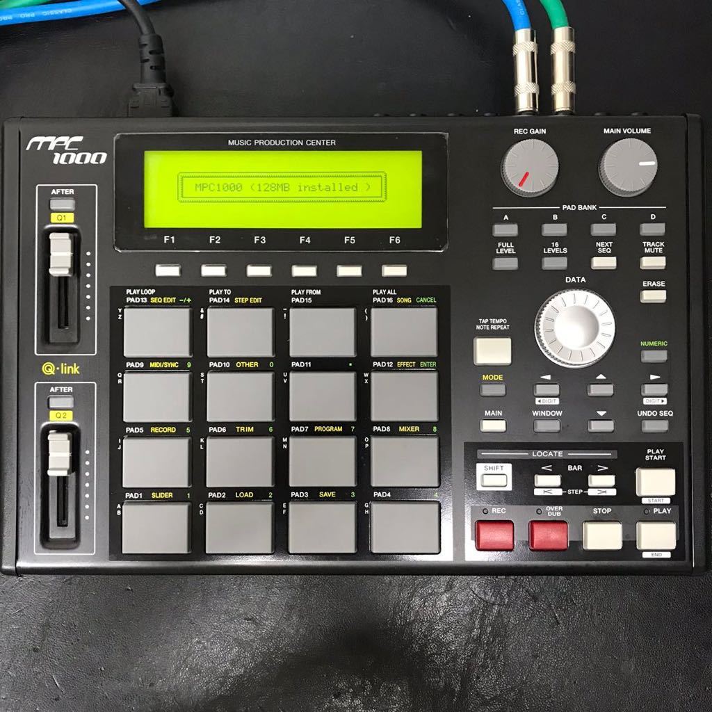 その他 mpc1000 BK-N AKAI Professional MPC1000BK-N Sampler Sequencer Effector Black MPC