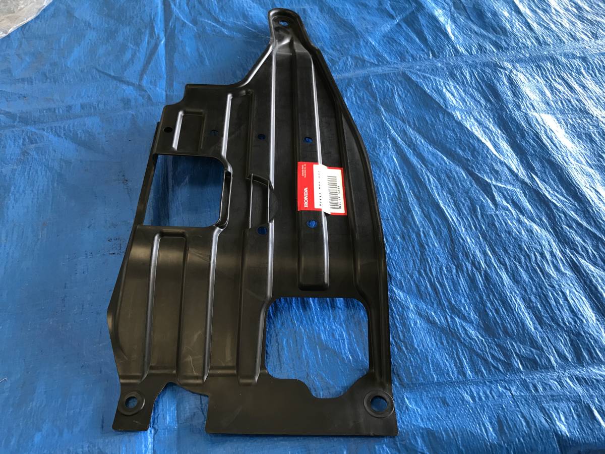 未使用】N－BOX JF1 JF2 エンジンアンダーカバー 74111-TY0-000 未
