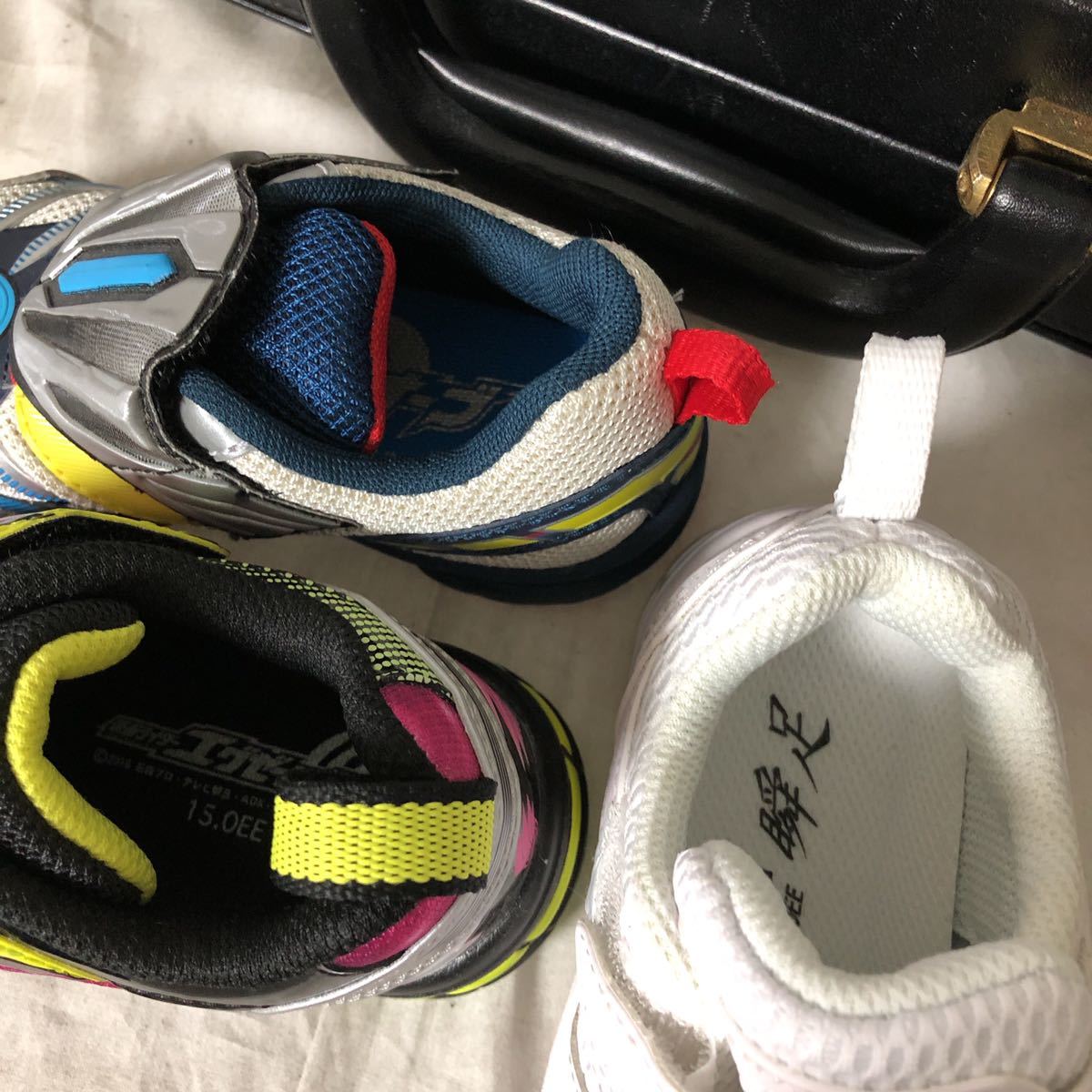 新品 1022 3点セット 未使用 Syunsoku 仮面ライダー エグゼイド ウルトラマンオーブ スニーカー シューズ 15 キッズ ジュニア の落札情報詳細 ヤフオク落札価格情報 オークフリー スマートフォン版