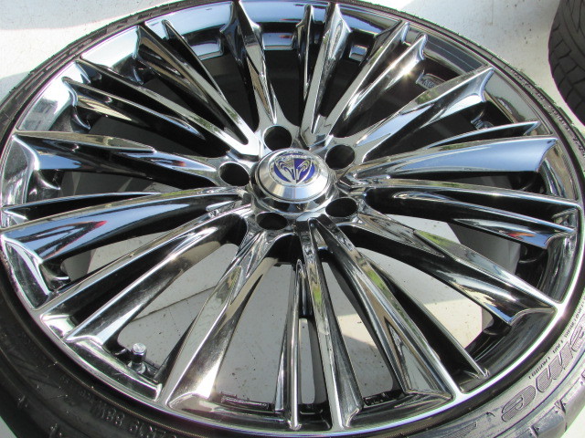 ☆RAYS VERSUS STRATAGIA VOUGE□レイズ ベルサス□225/35R19□114.3 
