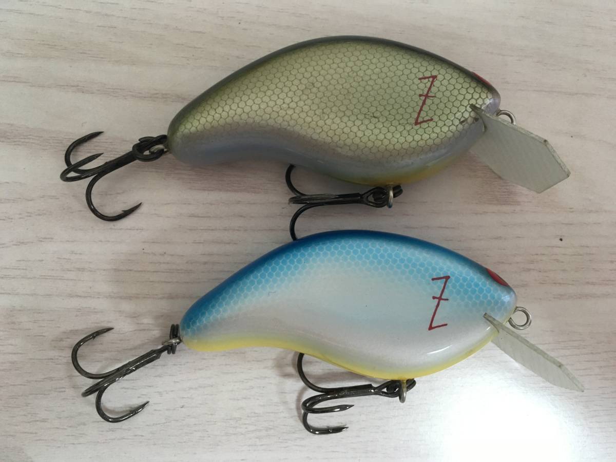 □□ 中古 メガバス Zクランク フラットサイド バルサ 3/8oz 2個